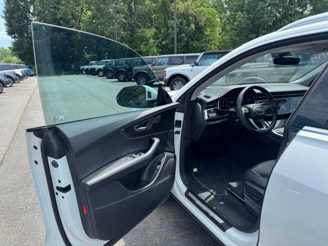 2023 Audi Q8 55 Premium quattro