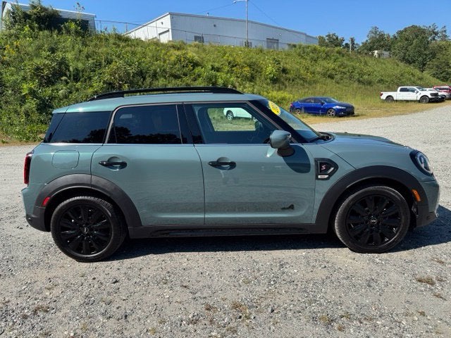 2024 MINI Cooper S Countryman Iconic