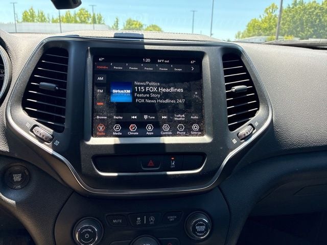 2022 Jeep Cherokee Latitude Lux