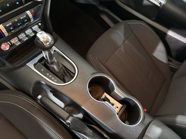 2022 Ford Mustang EcoBoost