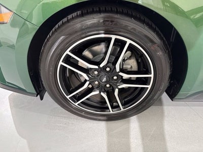 2022 Ford Mustang EcoBoost