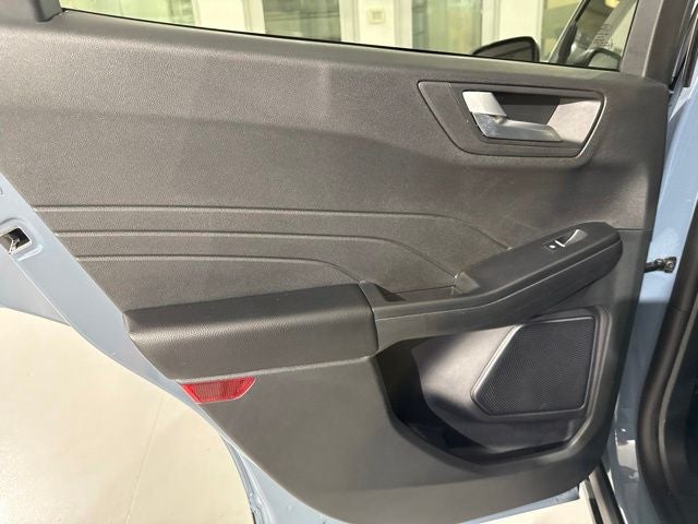 2025 Ford Escape Hybrid ST-Line