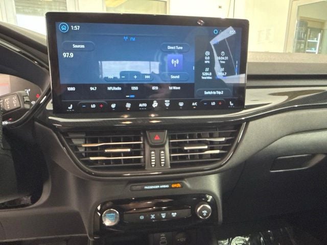 2025 Ford Escape Hybrid ST-Line