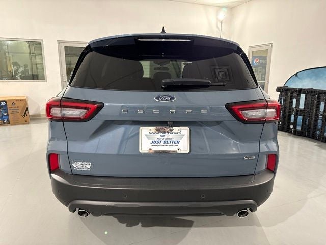 2025 Ford Escape Hybrid ST-Line