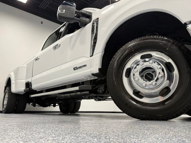 2026 Ford F-350SD Lariat DRW