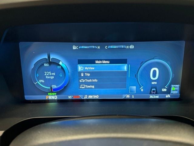 2025 Ford F-150 Lightning Flash