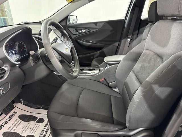 2023 Chevrolet Malibu LS 1LS