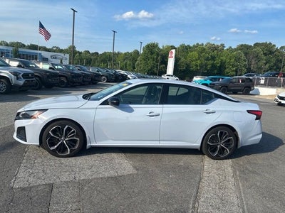 2023 Nissan Altima 2.5 SR