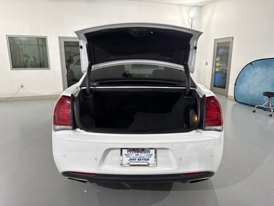 2022 Chrysler 300 S