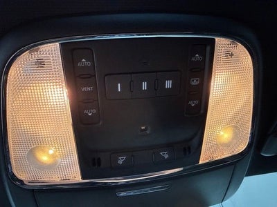 2022 Chrysler 300 S
