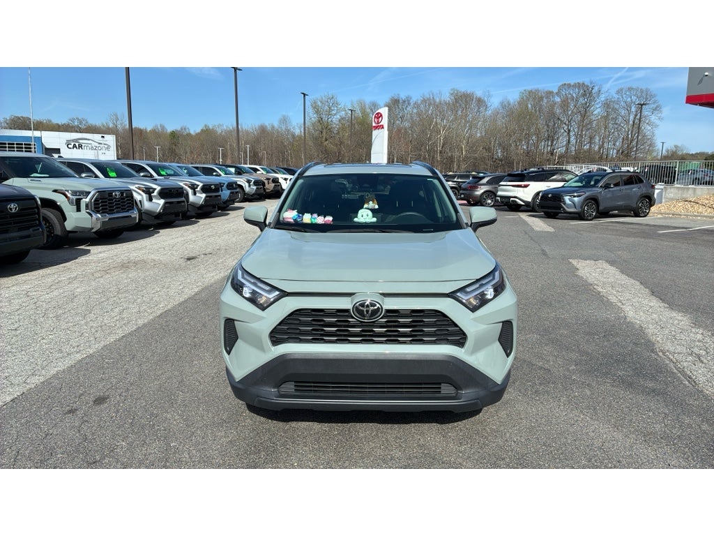 2022 Toyota RAV4 XLE