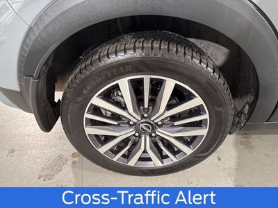 2022 Nissan Kicks SV