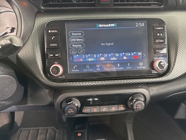 2022 Nissan Kicks SV