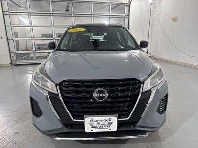 2022 Nissan Kicks SV