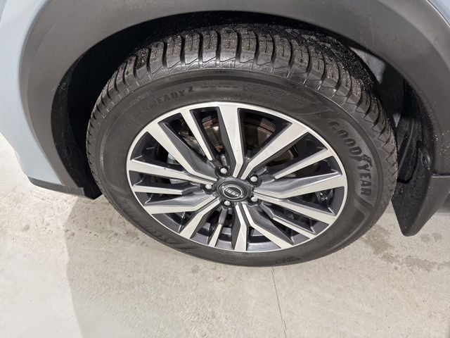 2022 Nissan Kicks SV