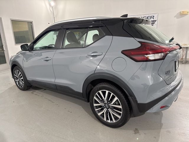 2022 Nissan Kicks SV