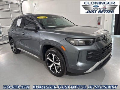 2025 Volkswagen Tiguan 2.0T SE