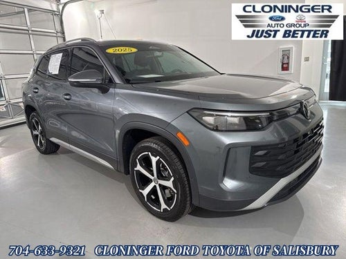 2025 Volkswagen Tiguan 2.0T SE