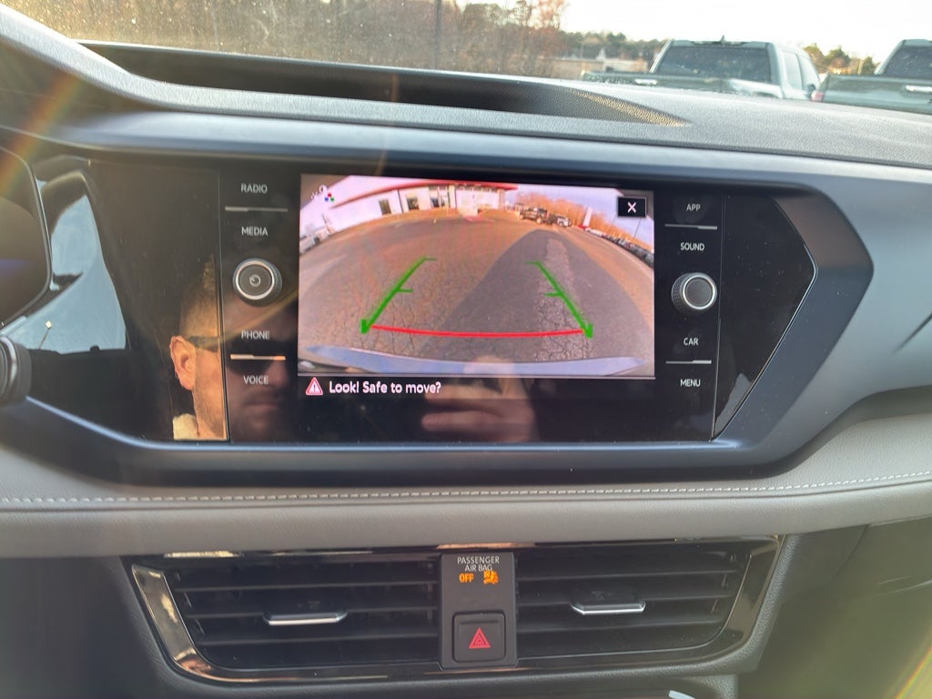 2024 Volkswagen Taos SE