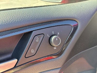 2016 Volkswagen Golf GTI SE w/Performance Package