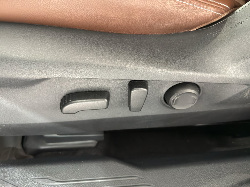 2020 Subaru Outback Touring XT