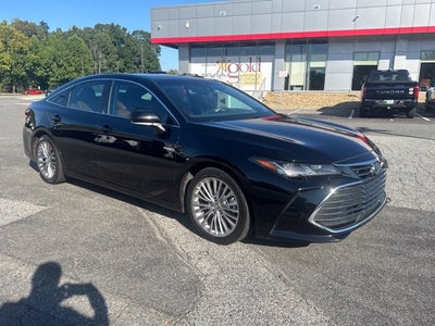2019 Toyota Avalon Hybrid Limited