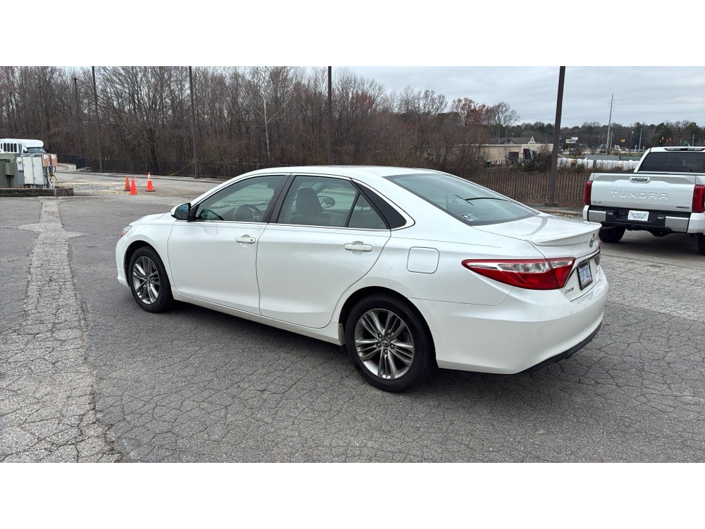 2017 Toyota Camry SE