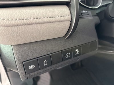 2022 Toyota Camry Hybrid LE