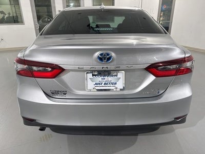 2022 Toyota Camry Hybrid LE