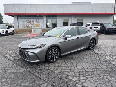2025 Toyota Camry XLE