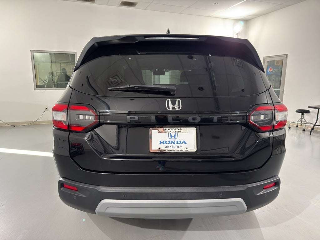 2023 Honda Pilot EX-L 8 Passenger