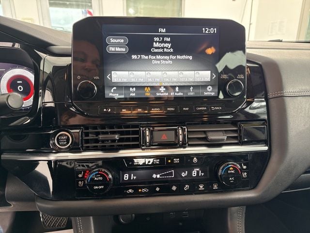 2023 Nissan Pathfinder Platinum