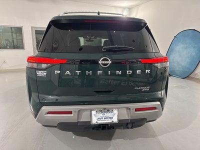 2023 Nissan Pathfinder Platinum