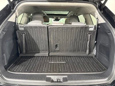 2025 Toyota Highlander Platinum