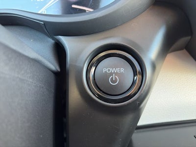 2025 Toyota Sienna XLE 8 Passenger