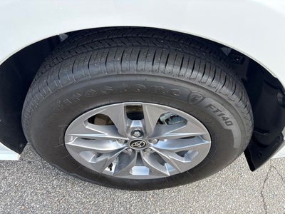 2026 Toyota Sienna XLE 8 Passenger