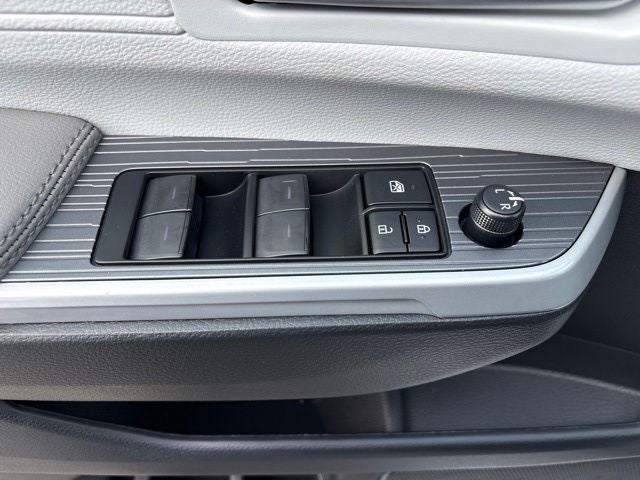 2026 Toyota Sienna XLE 8 Passenger