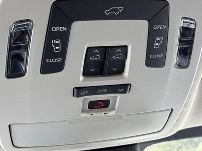 2026 Toyota Sienna XLE 8 Passenger