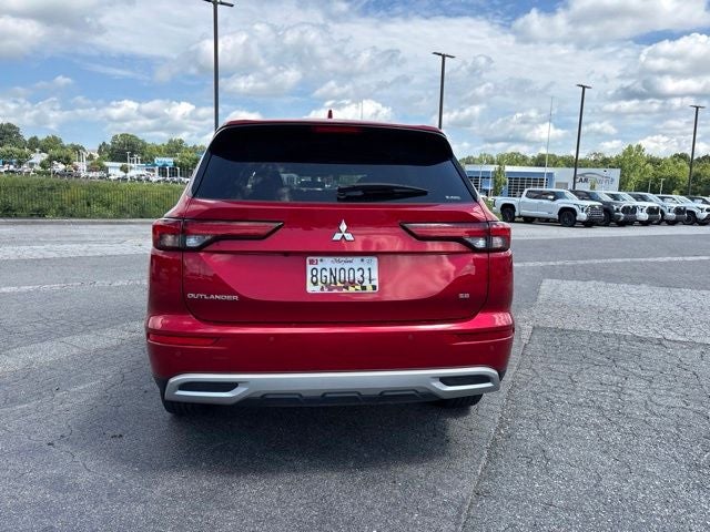 2024 Mitsubishi Outlander SE