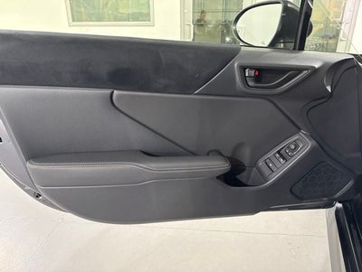 2025 Toyota GR86 Premium