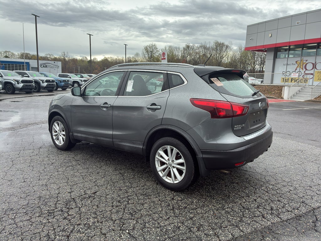 2018 Nissan Rogue Sport SV