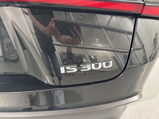 2022 Lexus IS 300