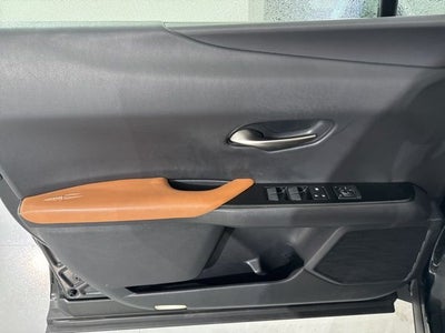 2020 Lexus UX 200 Base