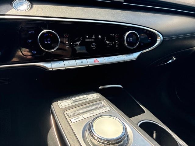 2025 Genesis GV70 2.5T